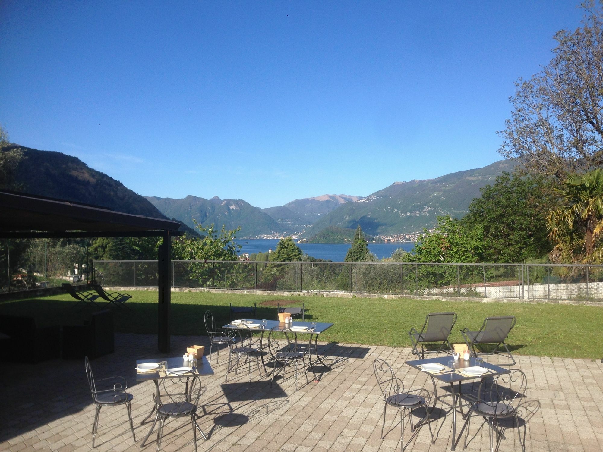 Andirivieni Bellagio Guest House Exteriér fotografie